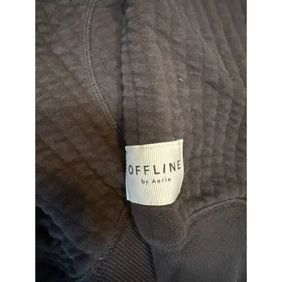 Offline by Aerie Hoodie Quilted Cropped Warm Black Pullover Cozy Small - Picture 2 of 8